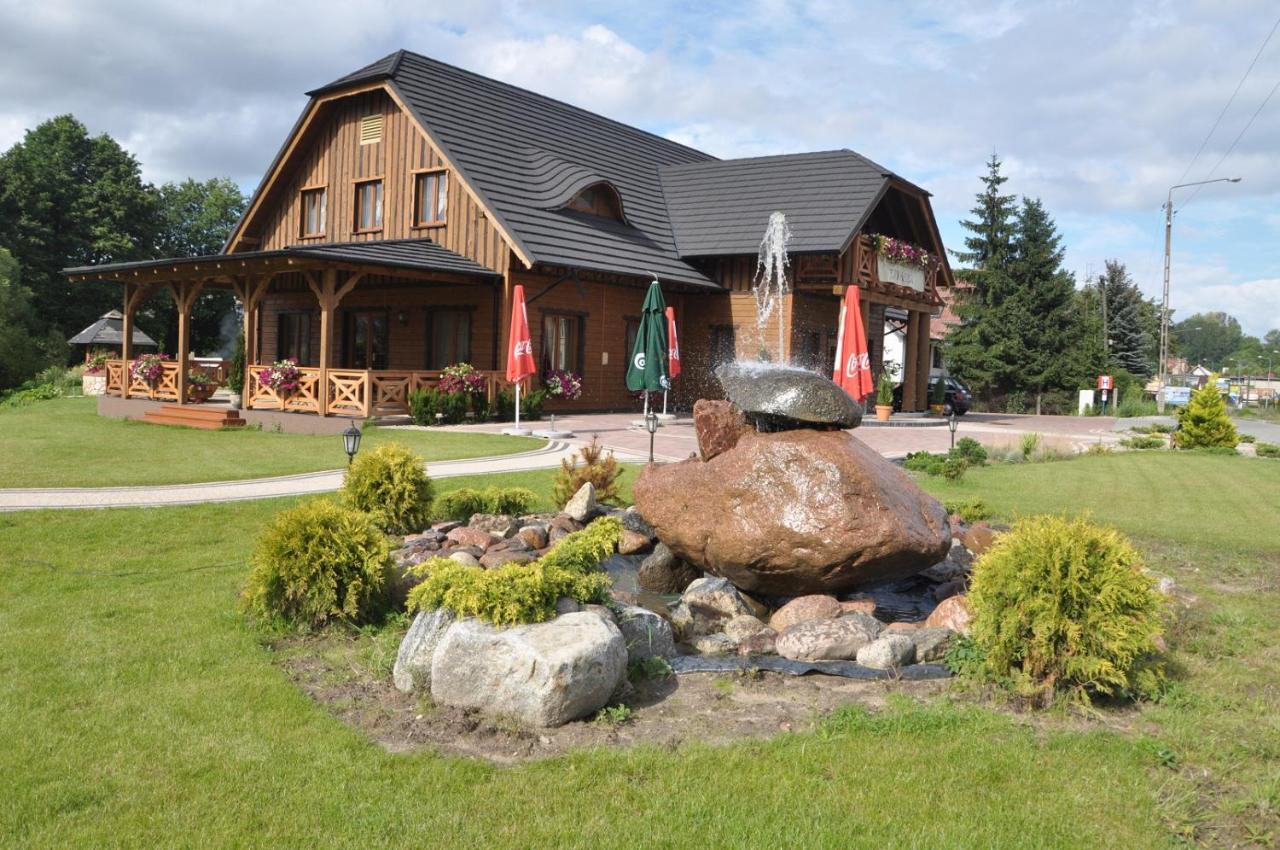 Restauracja Sidlo Bed & Breakfast Zukowo Exterior photo